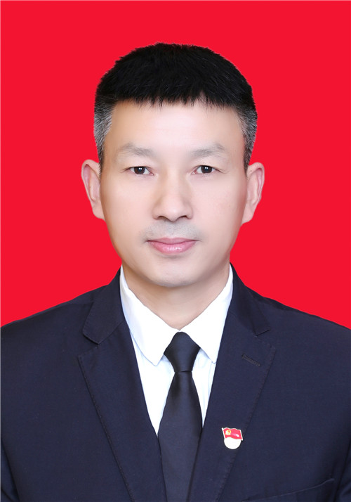 党员 汤新武